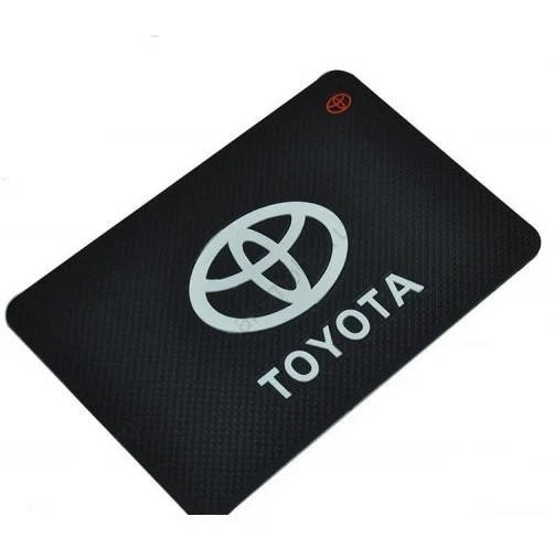 

Антискользящий коврик в машину на торпеду Toyota