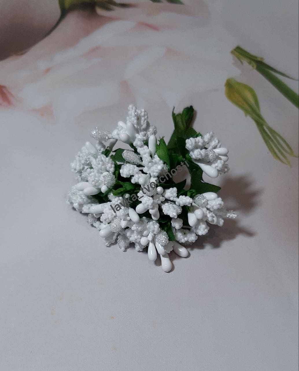 

Тичинка біла