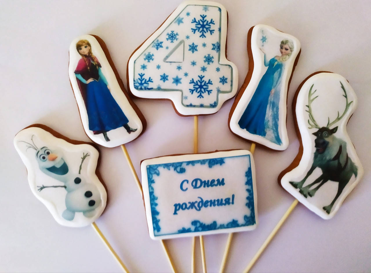

Імбирні пряники-топпери на торт "Холодне серце"