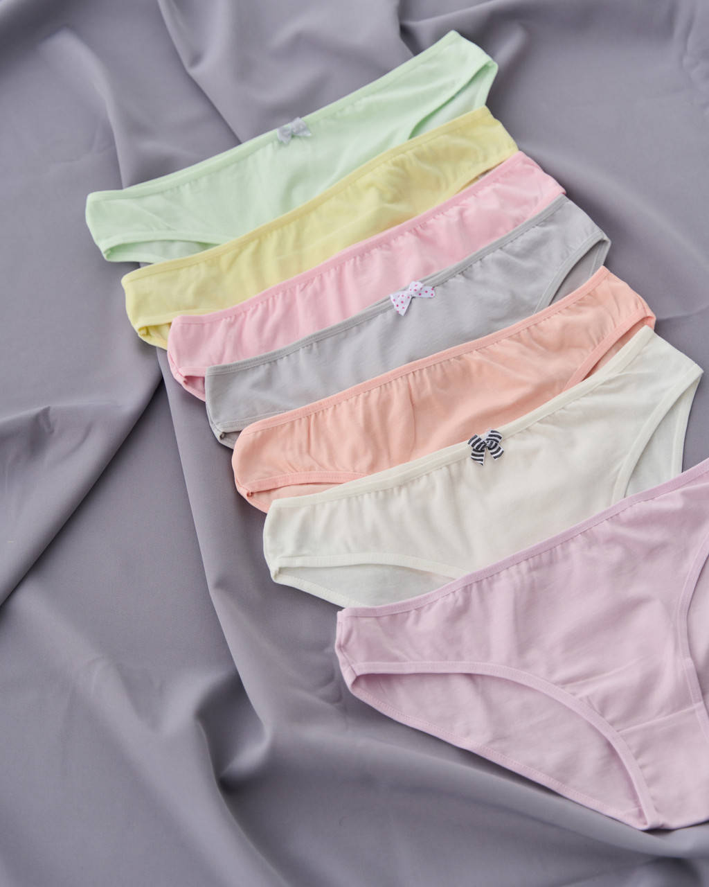 

Набор женских трусиков 7шт, Разные цвета