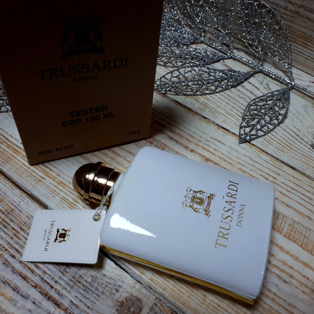 

Духи Trussardi Donna TESTER 100ml | Женские духи Труссарди Донна тестер