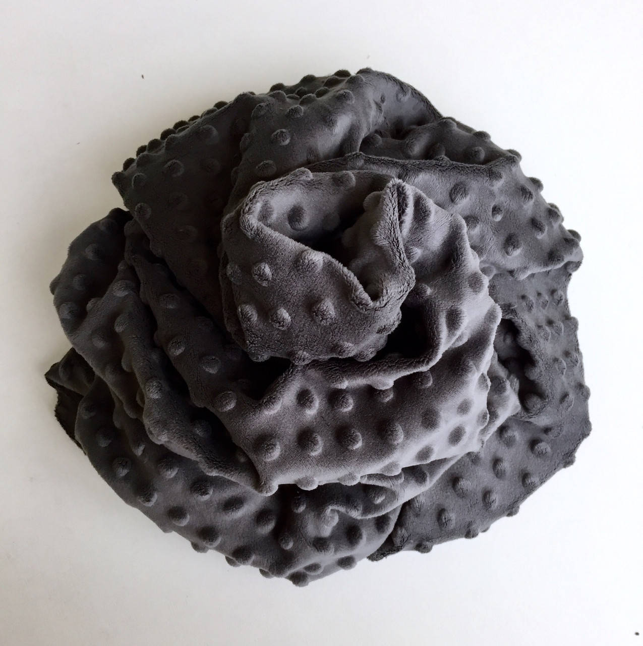 

Ткань плюшевая Minky Dots графит (пупырышки)