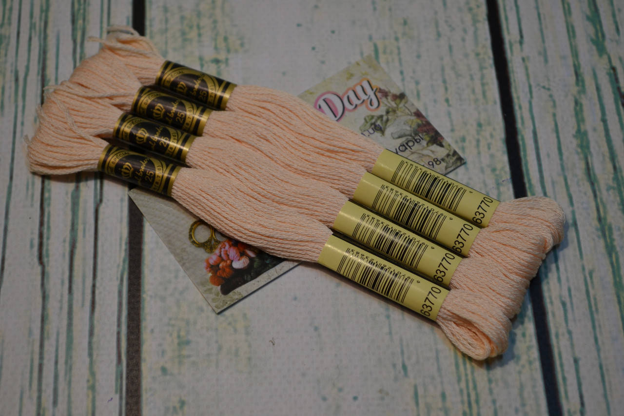 

Мулине Royal Broderie, цвет №3770