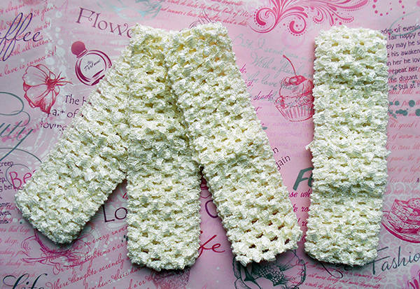 

Ажурна пов'язка молочна, 4см.