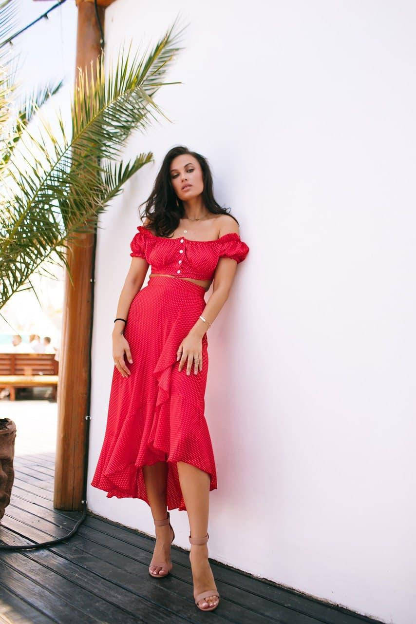 

Костюм женский летний (топ с юбкой) в горошек AniTi 361, красный