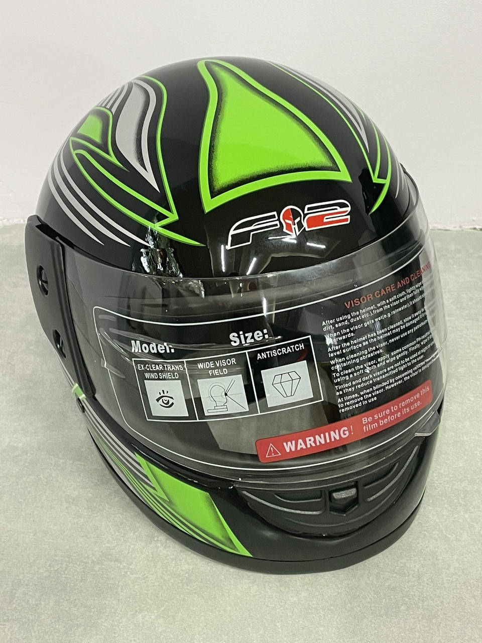 

Мотошлем 825 модель, Зелёный