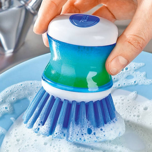 

Щетка для мытья посуды с диспенсером под моющее средство soap brush, Разные цвета