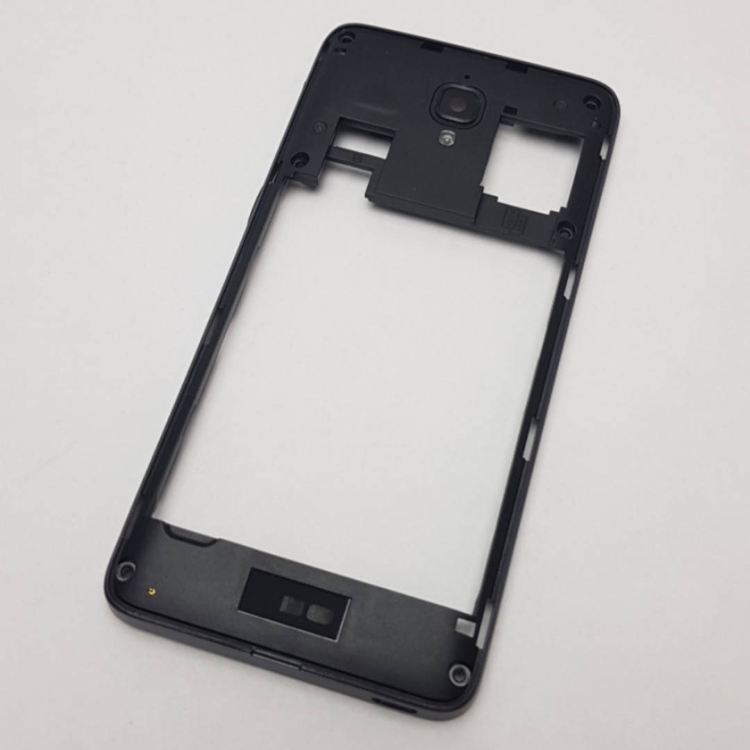 

Средний корпус Lenovo S660 Черный новый Сервисный оригинал