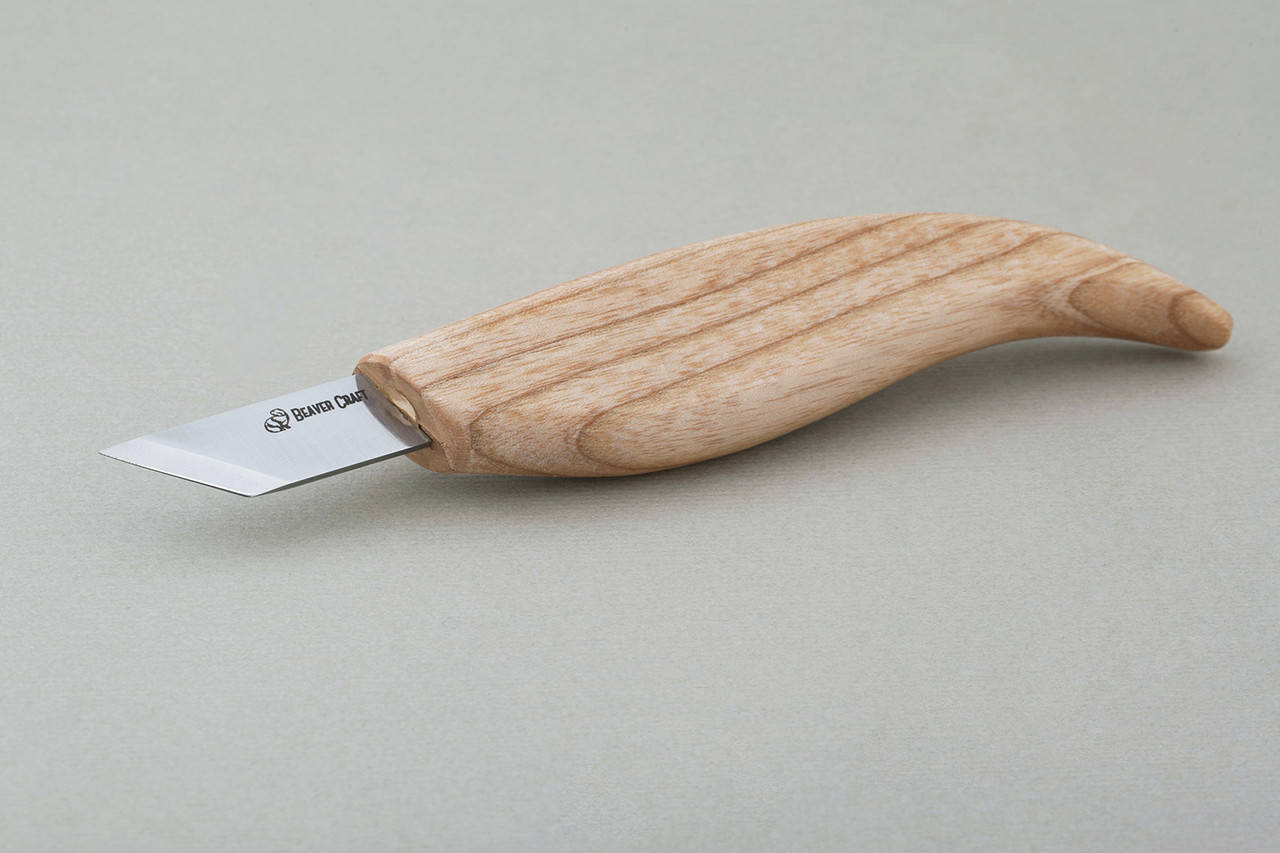 

Нож-косяк с эргономичной ручкой BeaverCraft C12