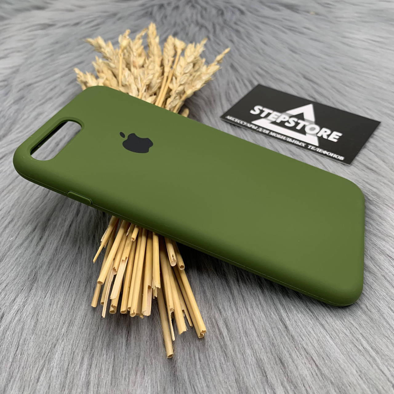 

Чехол Silicone case Full для iPhone 7 plus / 8 plus с микрофиброй закрытым низом противоударный силикон черный 11. Болотный (Virid)