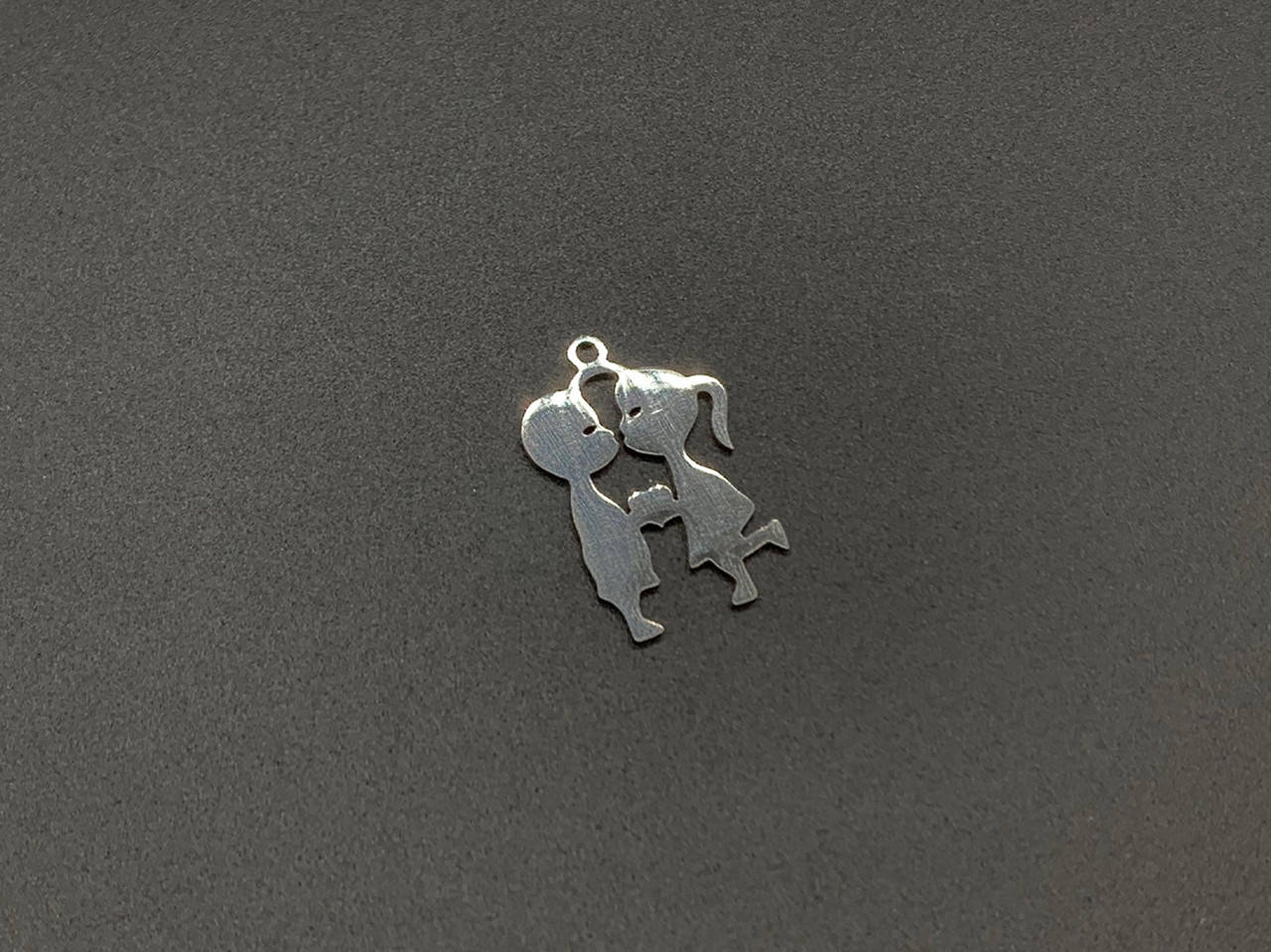 

Подвески из нержавеющей стали. Любовь. 25х16мм