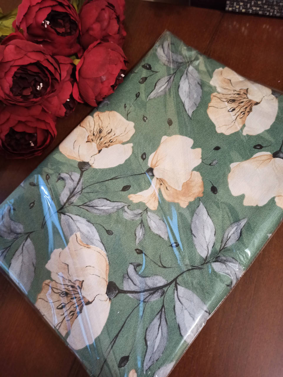 

Скатерть хлопок тефлоновая водоотталкивающая гидрофобная пропитка размер 120 * 180