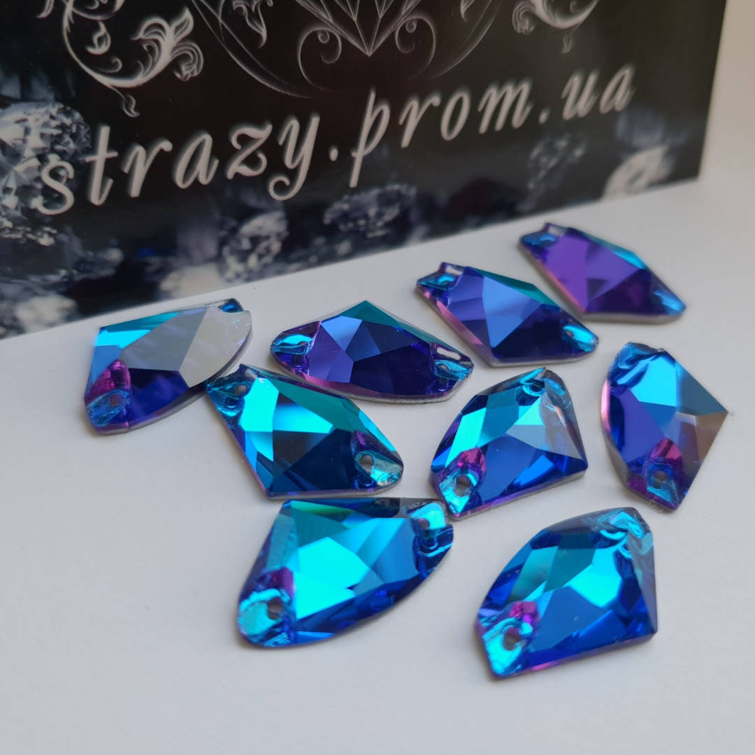 

Стразы Lux Топорик 9*14мм. Blue Zircon