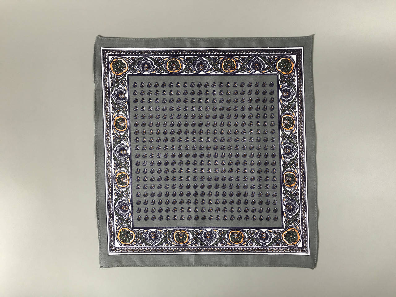 

Мужской носовой платок (ситец)