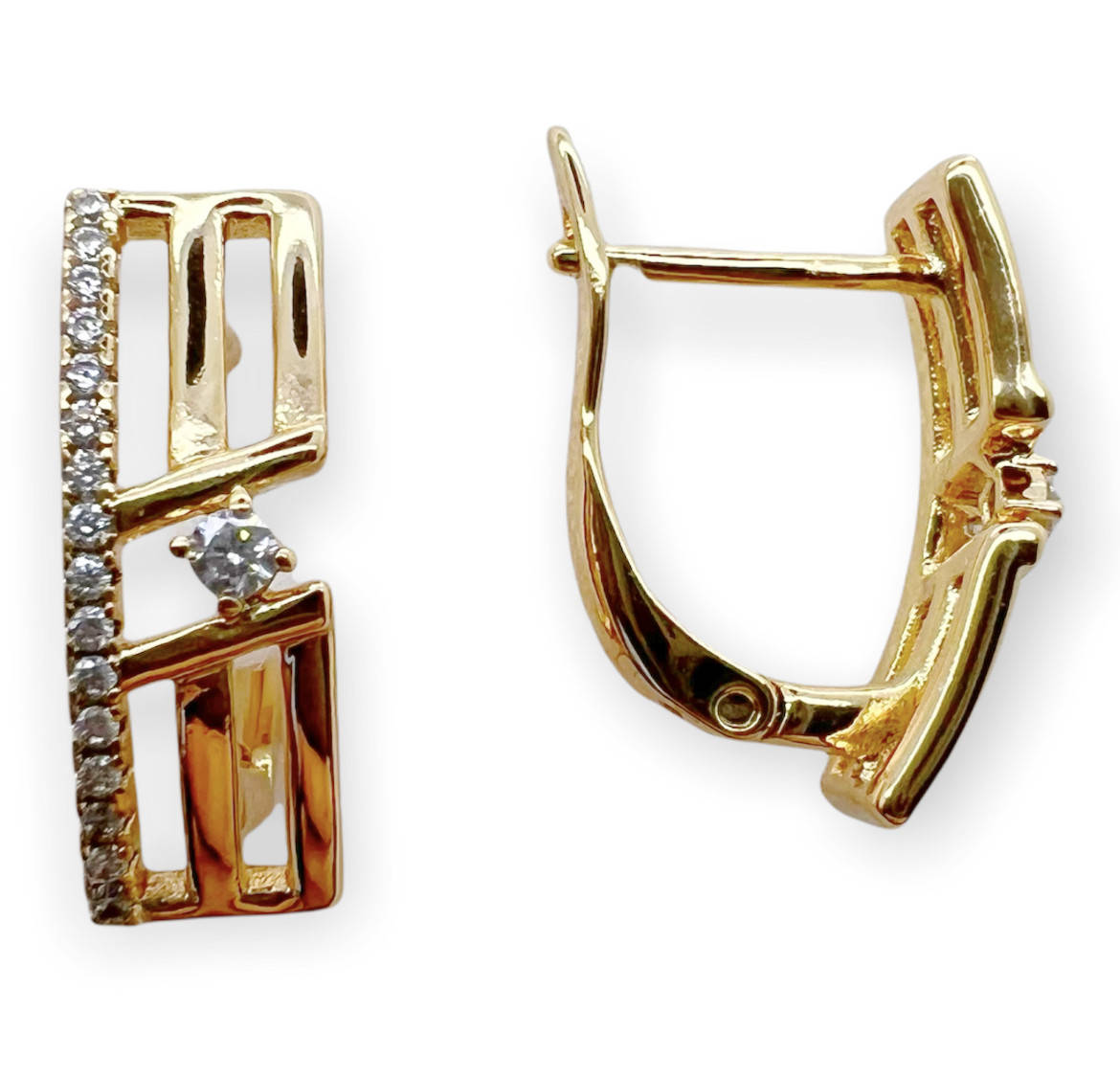 

Красивые серьги xp. 18k