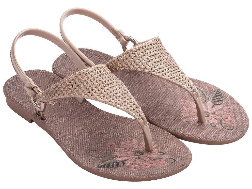 

Сандалии Grendha Bordando Histórias Sandal 18305-90079 37
