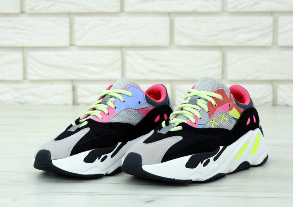 

Женские кроссовки Adidas Yeezy 700, Серый