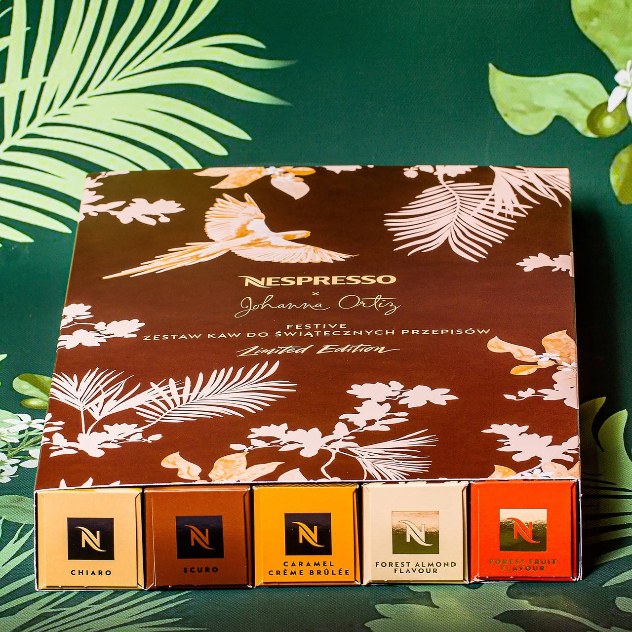 

Праздничный набор из 50 оригинальных кофе Nespresso Festive