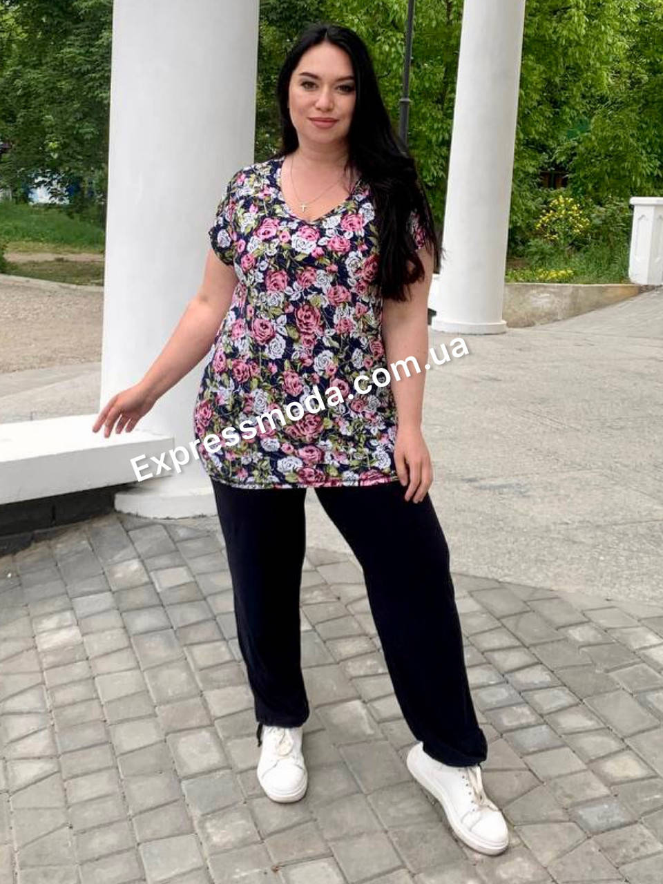 

Костюм с брюками Чайная роза