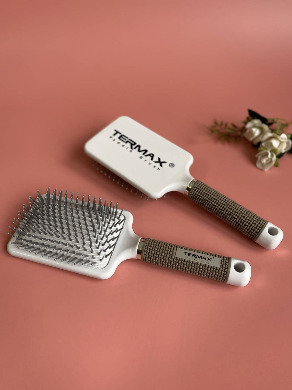 

Расческа массажка овальная с натуральным ворсом 25 см. Termax, белая, Белый