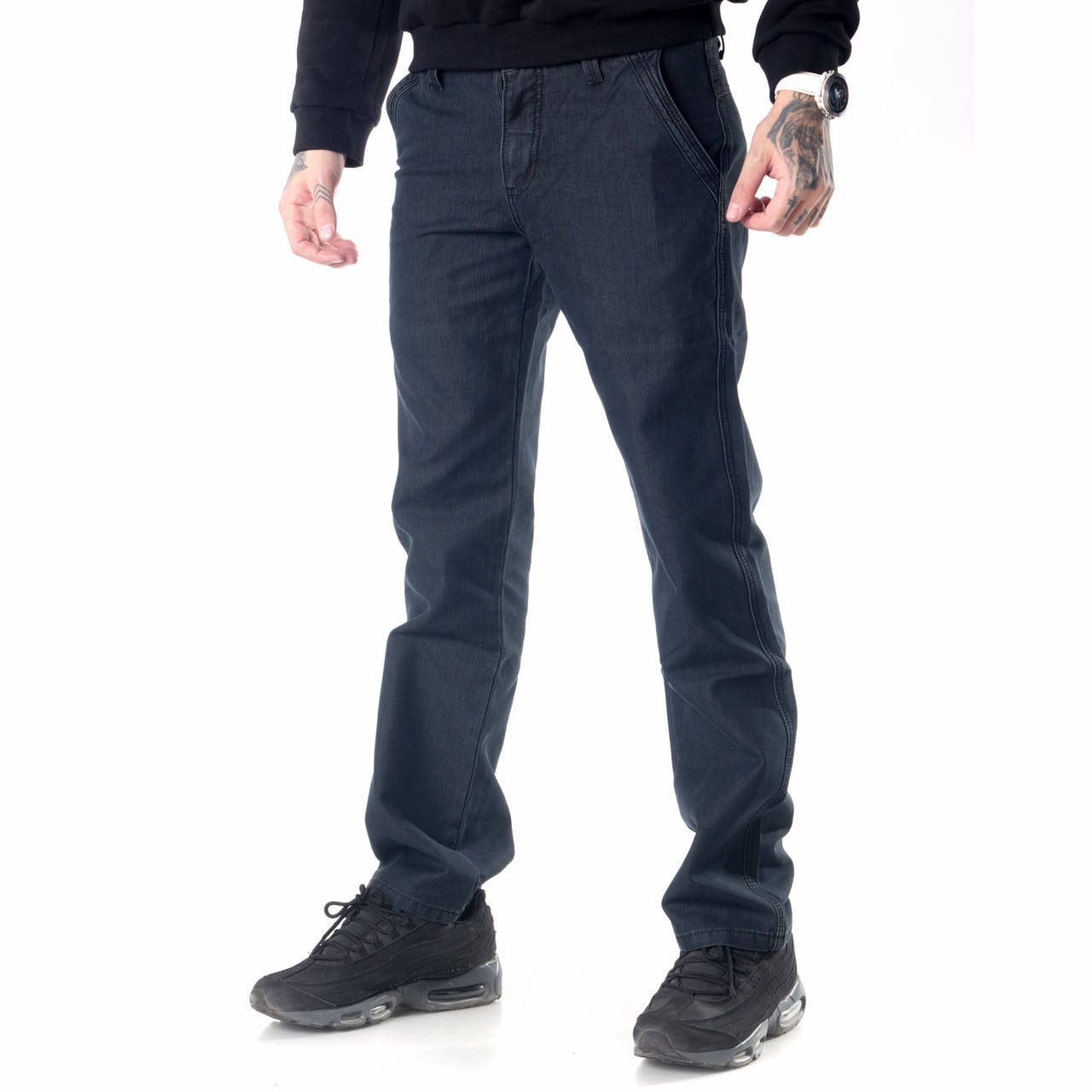 

Мужские джинсы Franco Benussi FB 600 с косыми карманами черные