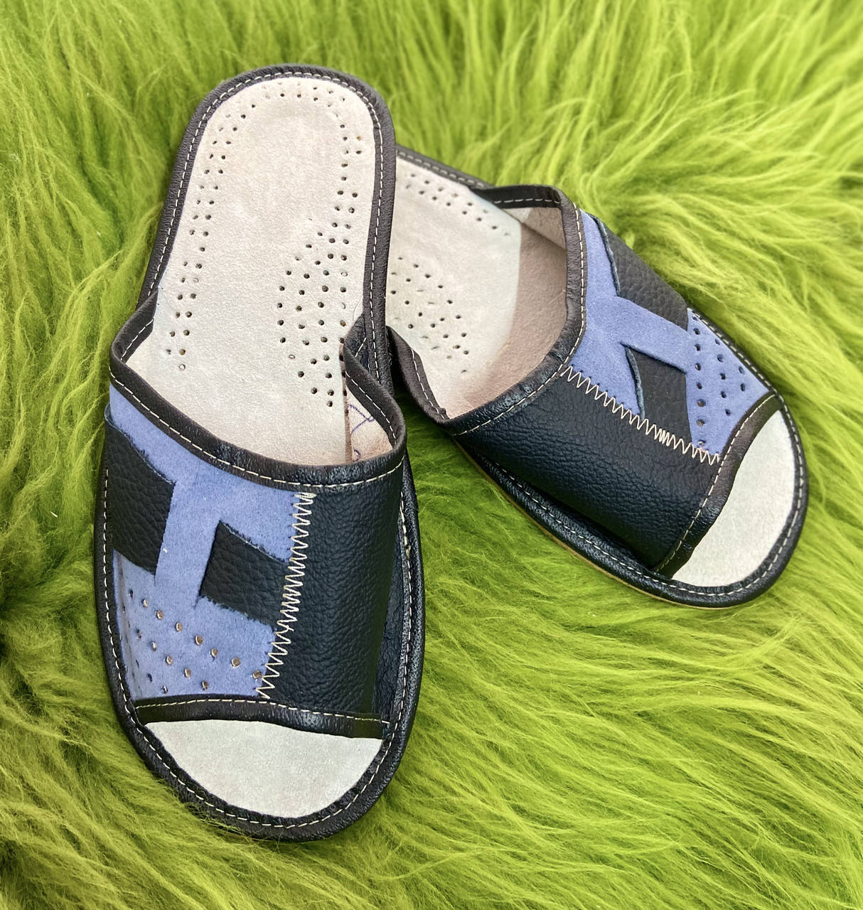 

Домашні чоловічі шкіряні капці 45