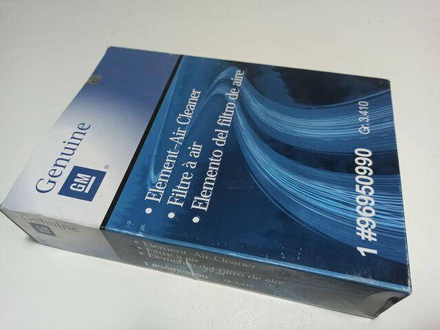 

Фильтр воздушный Aveo (T300) 12-, "GM" (96950990)
