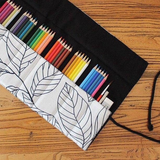 

Тканевый пенал для карандашей на 78 шт.