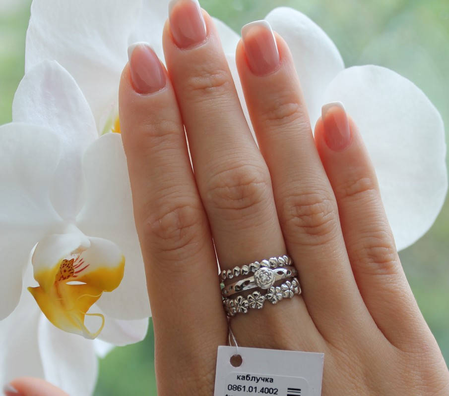 

Тройное серебряное колечко