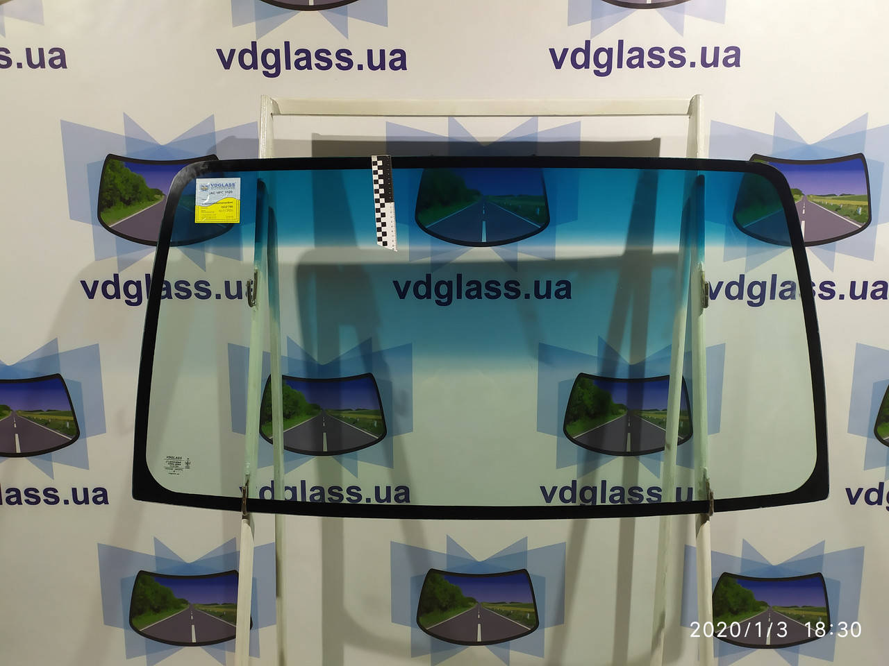

Лобовое стекло JAC HFC 1020 K , 1020 KR, триплекс