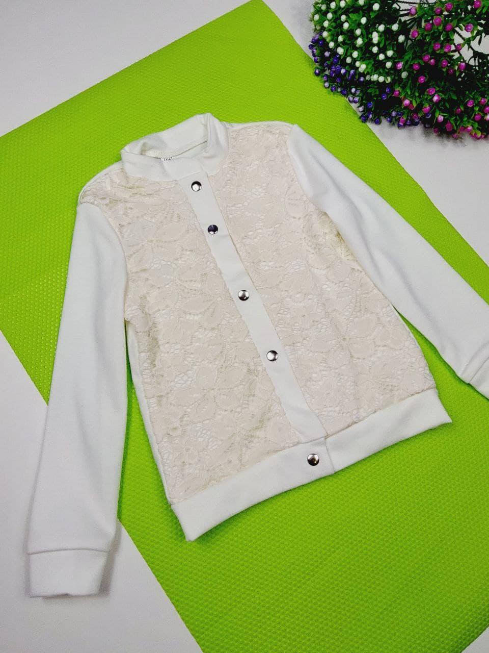 

Кофта на девочку, на рост 122, 128см , цвет шампань