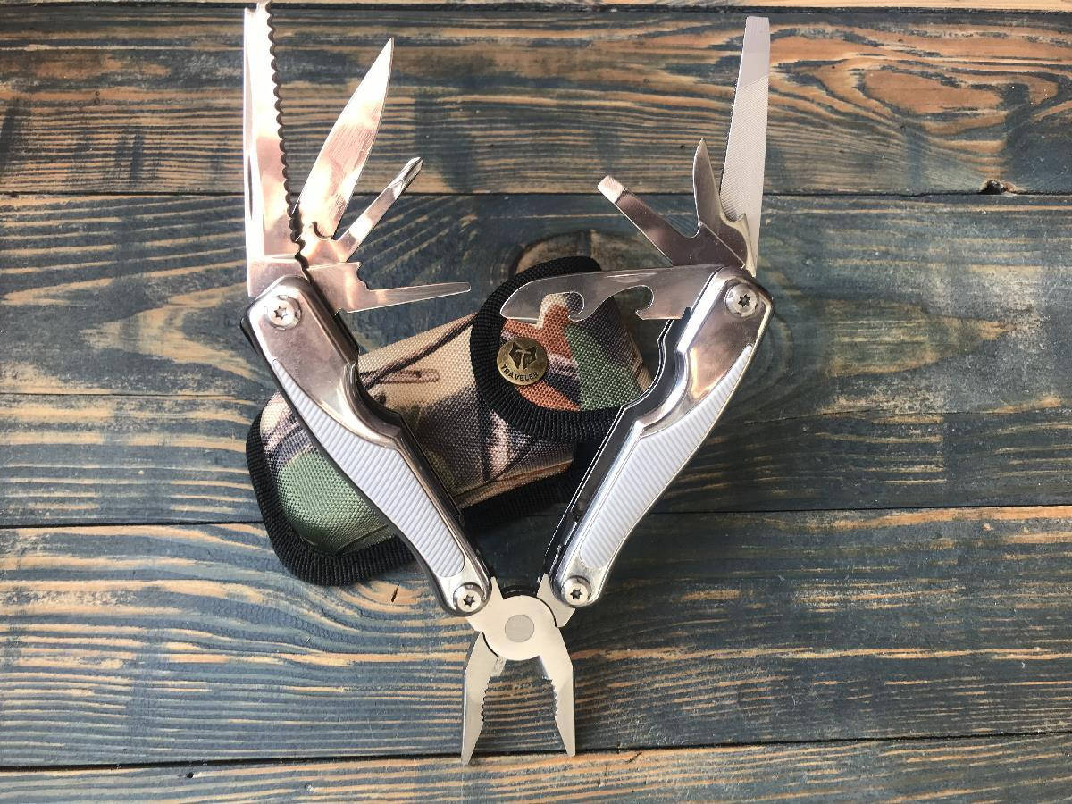 

Нож Мультитул 842 Traveler Туристический, надежный