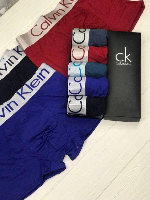 

Подарунковий набір чоловічих трусів Calvin Klein в коробці 5 штук боксери/ труси чоловічі