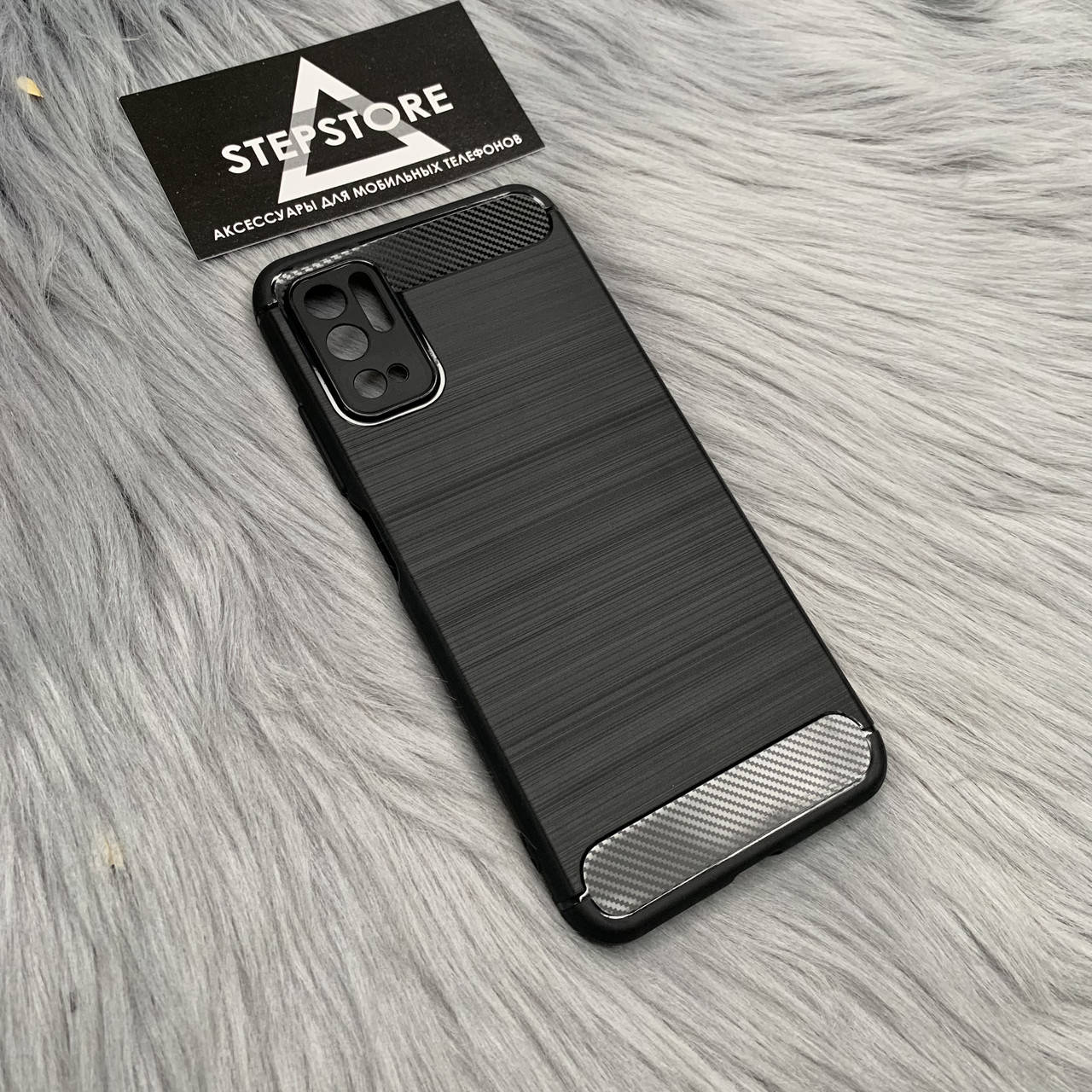 

Чехол противоударный для Xiaomi Redmi Note 10 5G с карбоновыми вставками черный толстый
