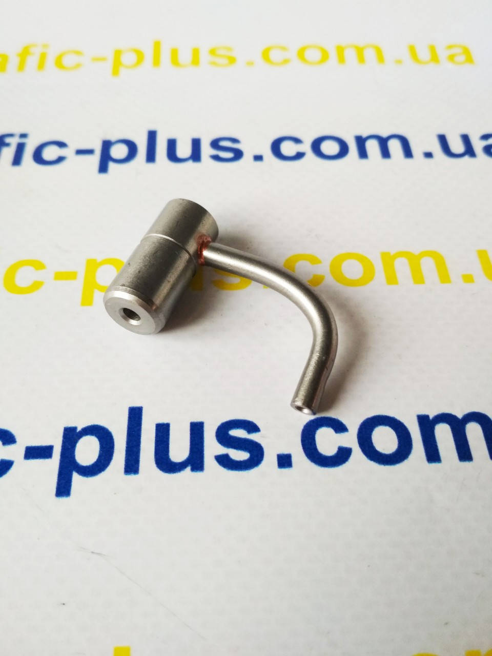 

Масляная форсунка 1 и 3 поршня на Renault Trafic / Opel Vivaro 1.9 dCi — Renault (Оригинал) 7700109893