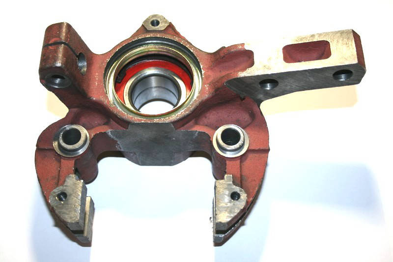 

Кулак поворотный 1102 в сборе с подшипником правый