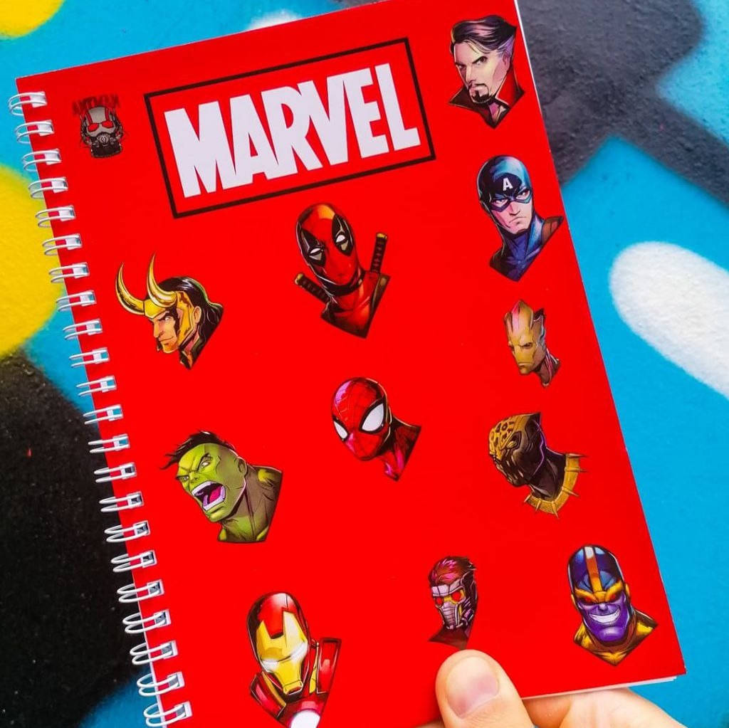 

Блокнот Marvel