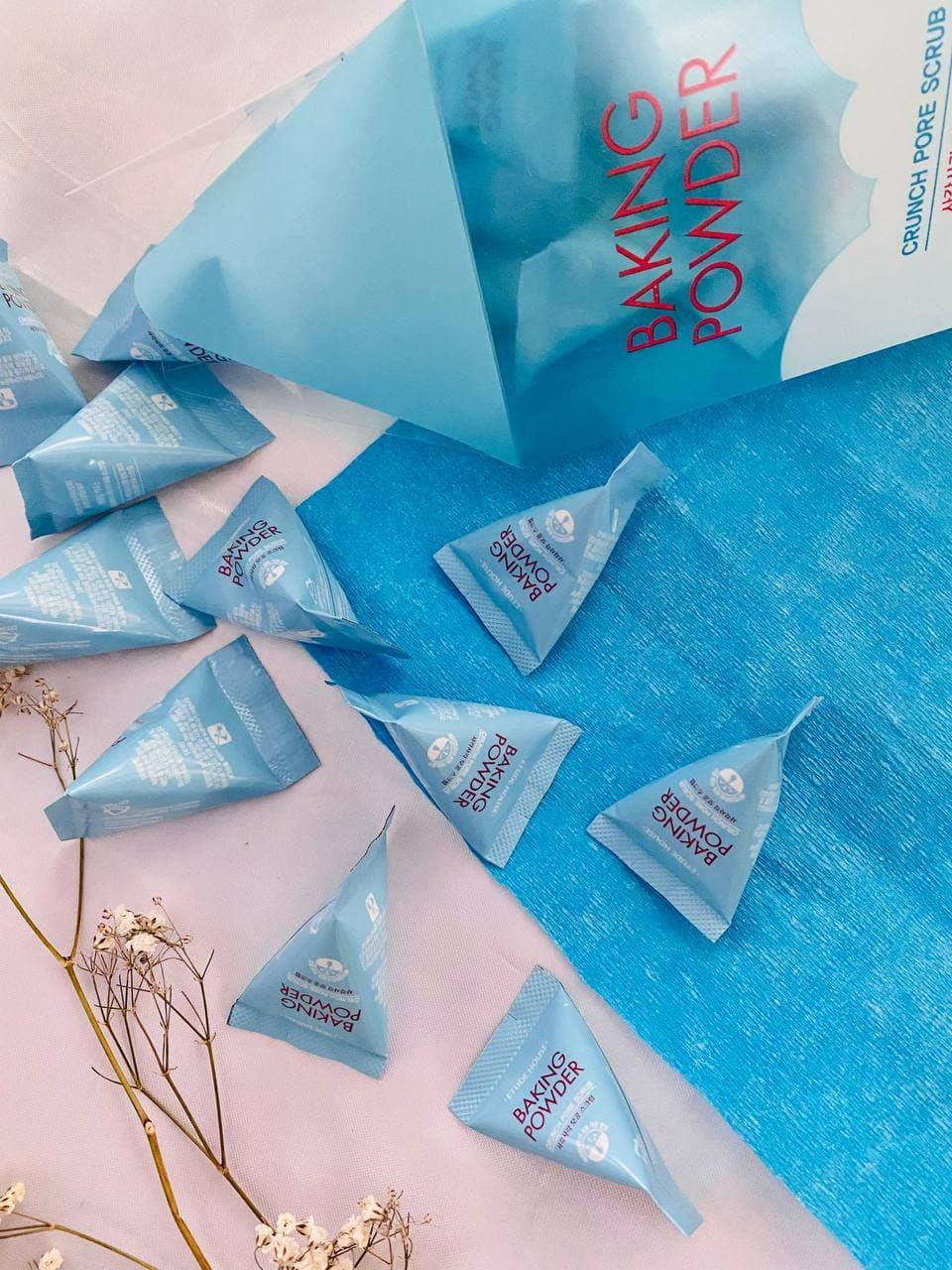 

Скраб с содой для очищения пор Etude House Baking Powder Crunch Pore Scrub