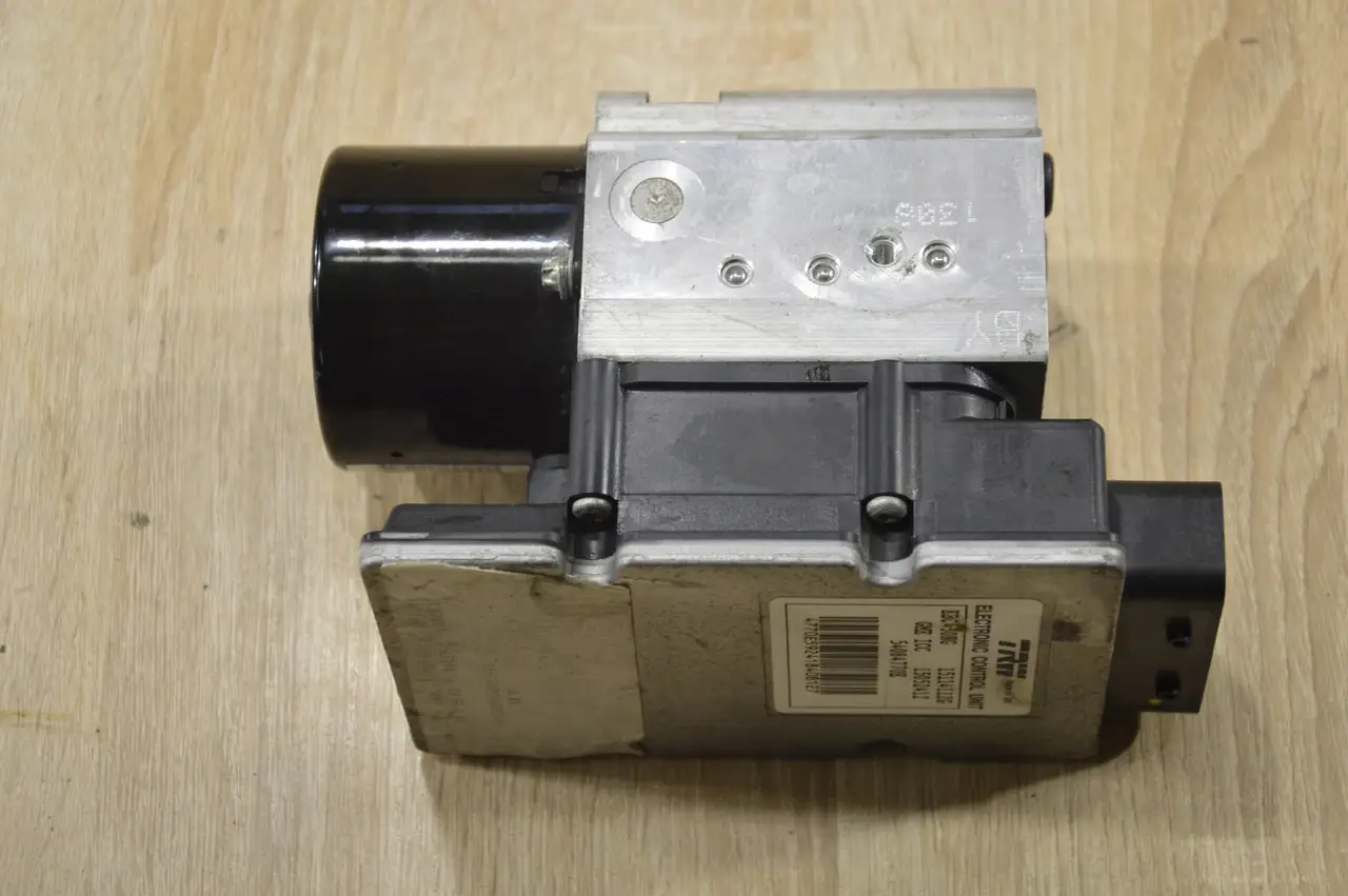 

Блок ABS OPEL VECTRA C 2.8 под заказ 2-4 дн