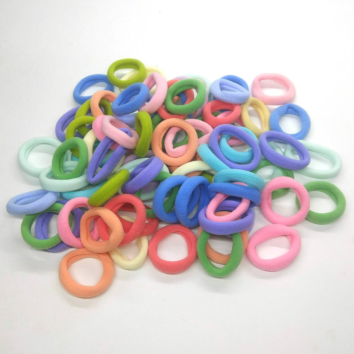 

Резинка для волос "Калуш" микрофибра светлая пастель 3,6см, Разные цвета