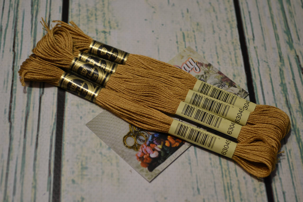 

Мулине Royal Broderie, цвет №3045