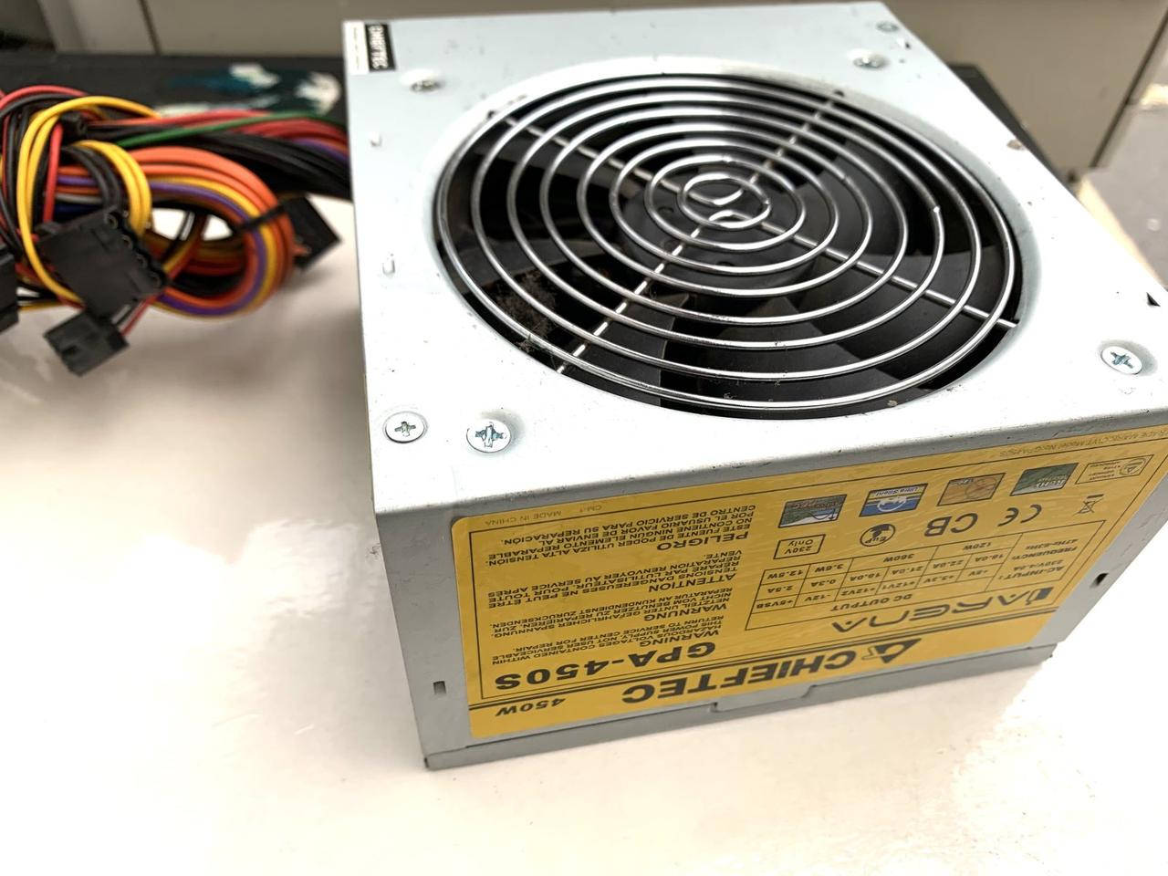 

Блок питания Chieftec iARENA 450W (GPA-450S), блок питания для ПК