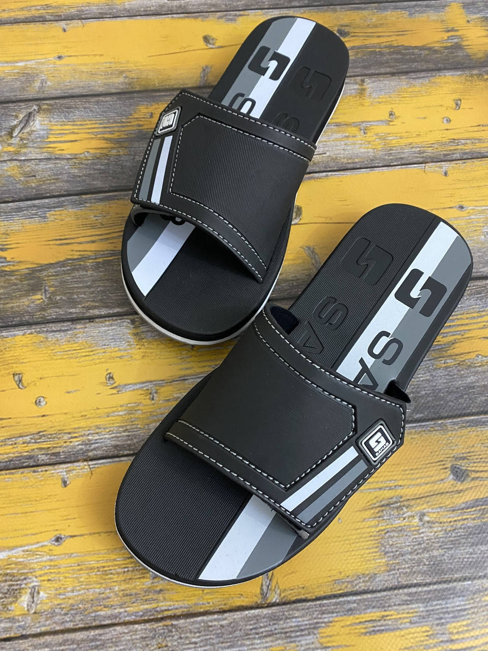 

Мужские шлёпанцы Sahab Таиланд 42(27,2см) и 47(31см) маломерят на один размер, Черный