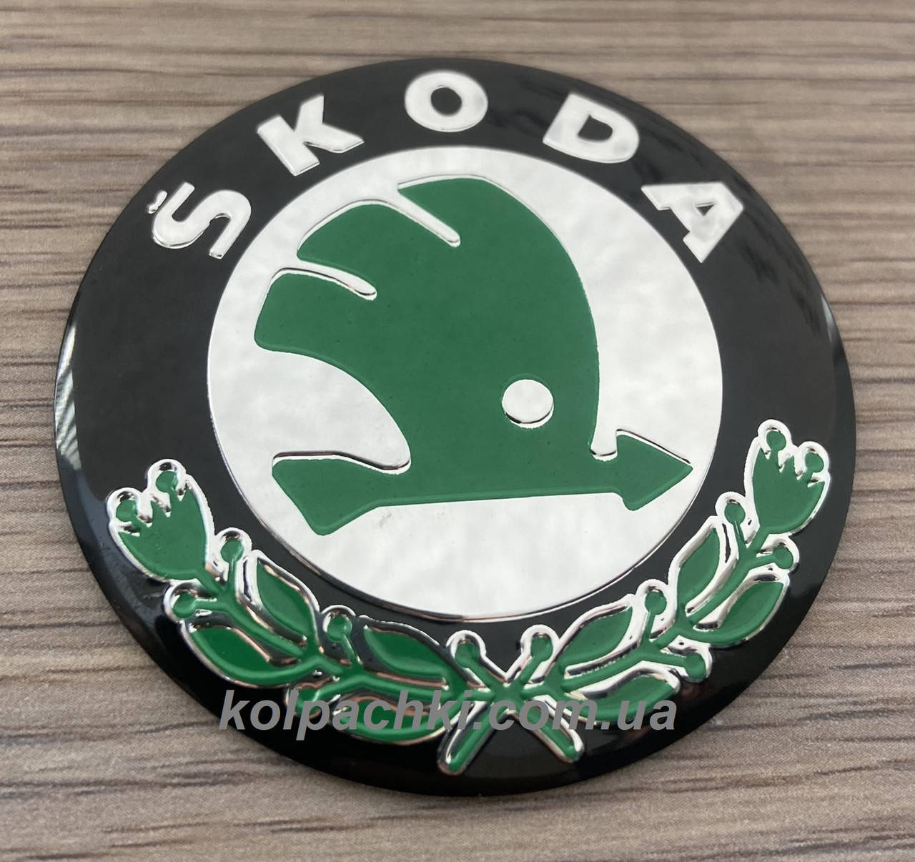 

Наклейки для колпачков с логотипом Skoda Шкода 56 мм наклейки Skoda Шкода 56 мм
