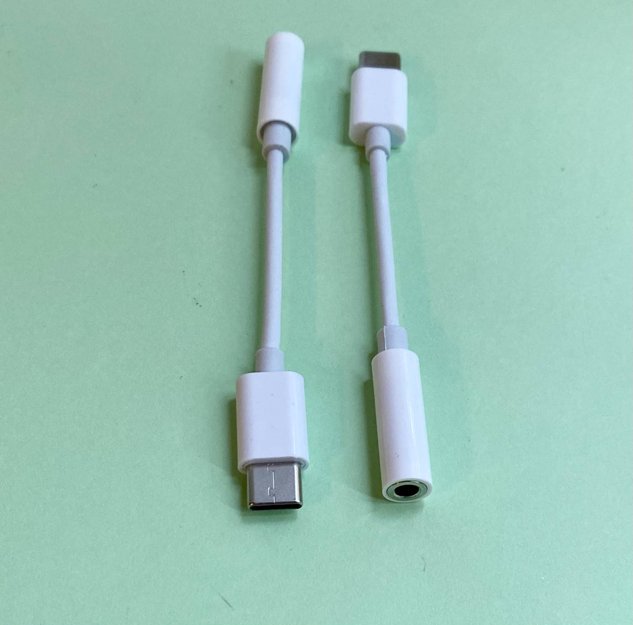 

Переходник с штекера USB Тип С на гнездо стерео 3.5, Черный