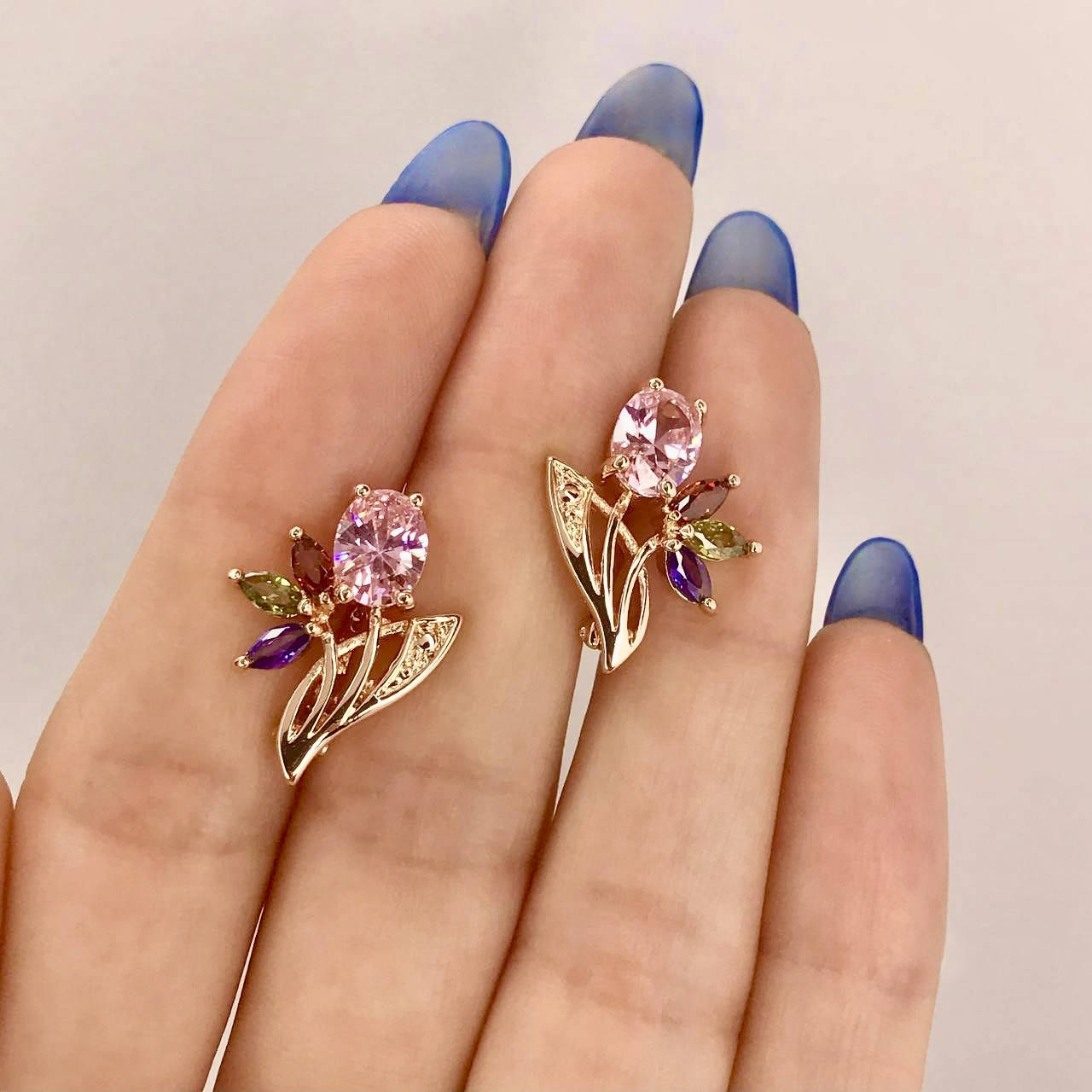 

Серьги Веточка с разноцветными кристаллом покрытие золотом 18к.