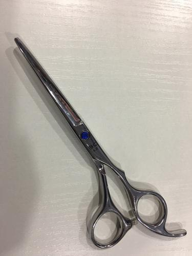 

Ножницы парикмахерские ЭСТЕТ 6.0 прямые смещенные синий камень