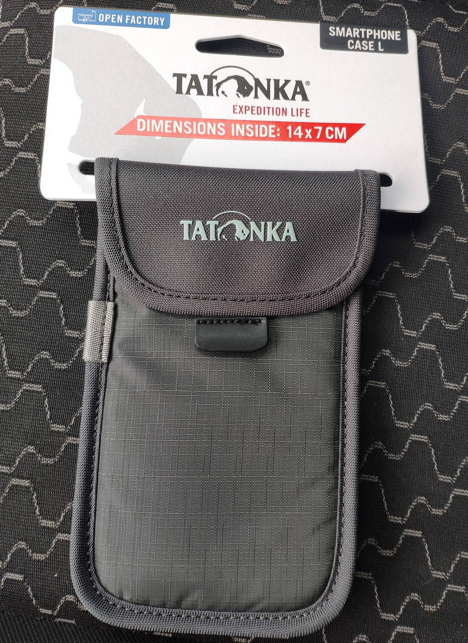

Чехол для смартфона Tatonka Smartphone Case Titan Grey, р,L (TAT 2880,021), Серый