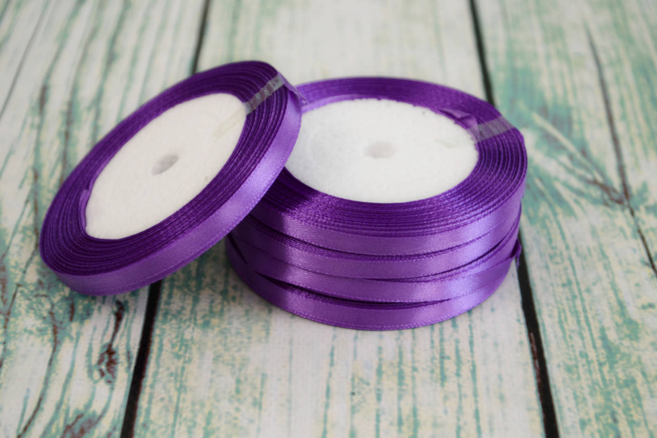 

Лента атласная 6мм (22метра), цвет - фиолетовый