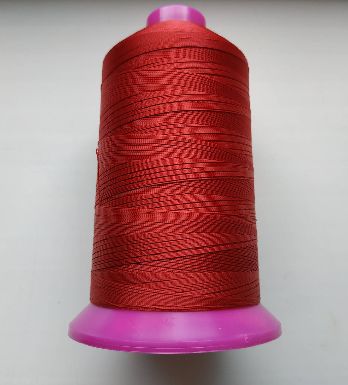 

Gutermann Calora №30. 3000 м. цвет КРАСНЫЙ.